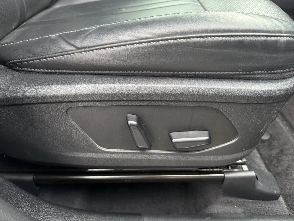 Used 2023 Kia Sorento EX image 31