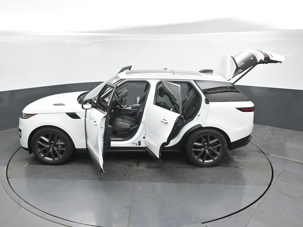 Used 2024 Land Rover Range Rover Sport SE AWD/4WD image 51