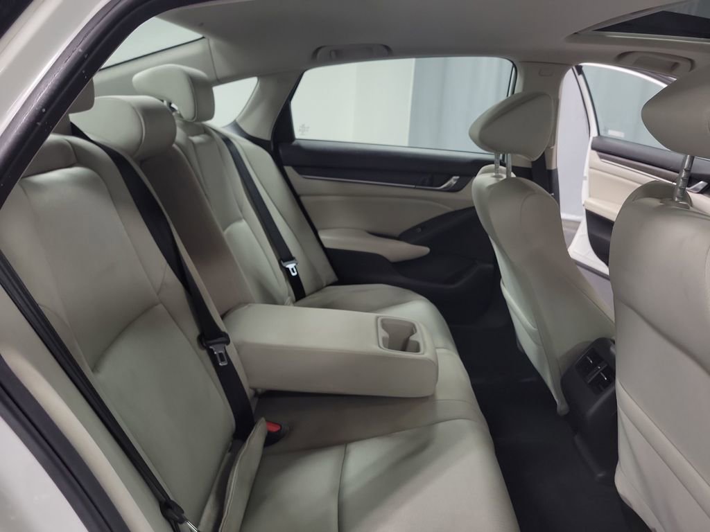 Used 2019 Honda Accord EX image 23