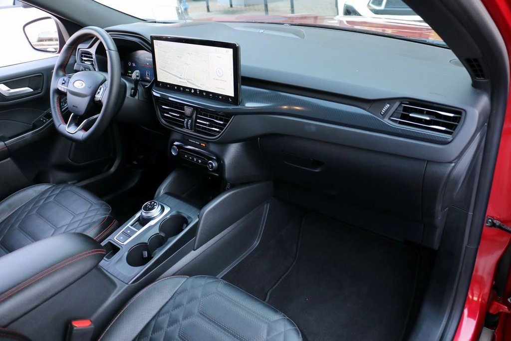 Used 2024 Ford Escape ST-Line Elite w/ Premium Technology Package image 35