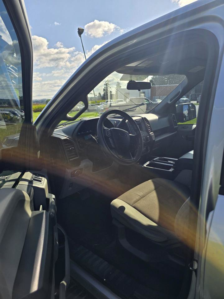 Used 2016 Ford F150 XL w/ XL Power Equipment Group AWD/4WD image 2