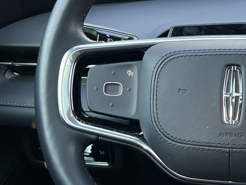 Used 2026 Lincoln Nautilus Premier w/ Equipment Group 102A image 28