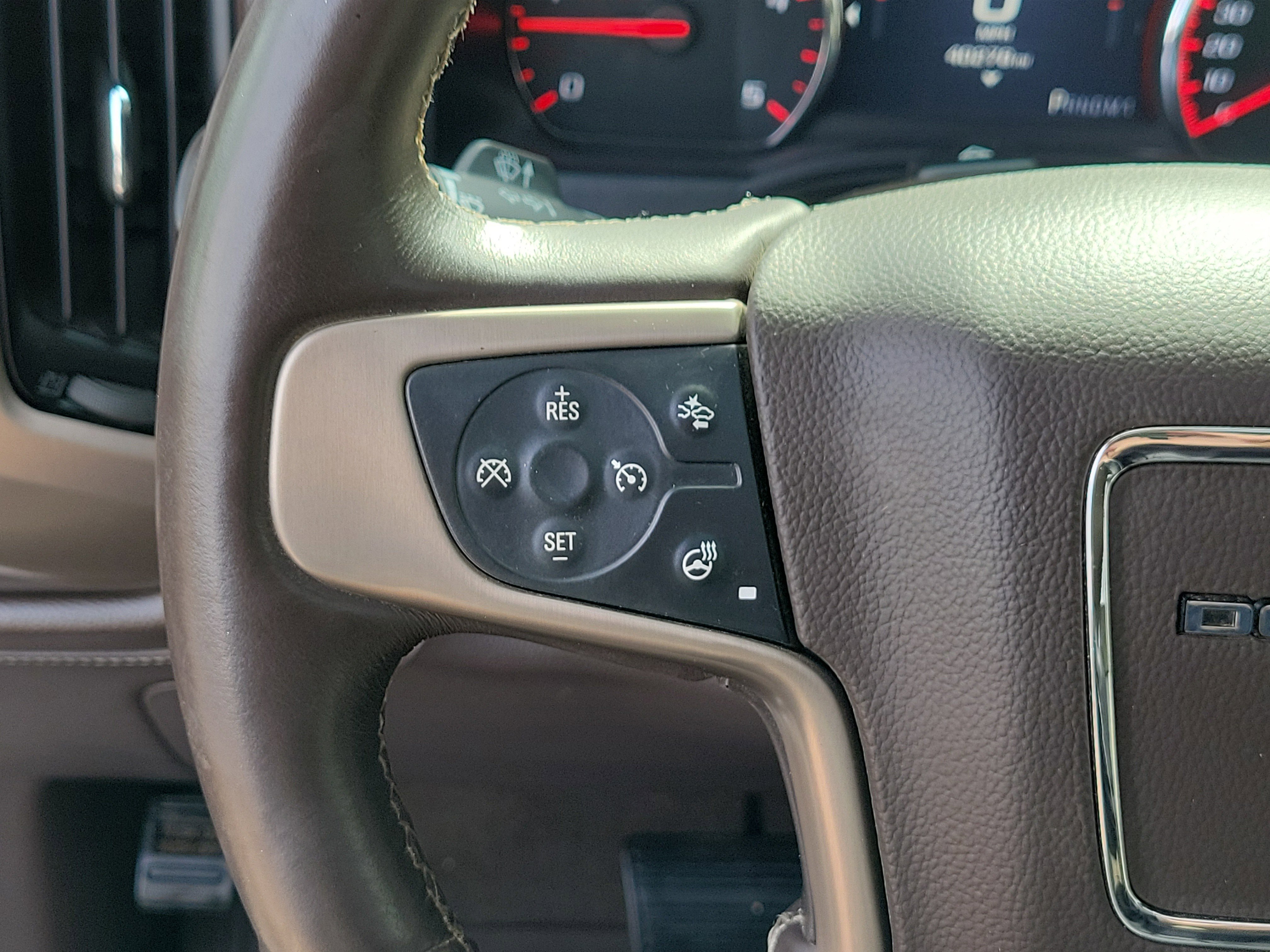 Used 2015 GMC Sierra 3500 Denali w/ Duramax Plus Package image 23