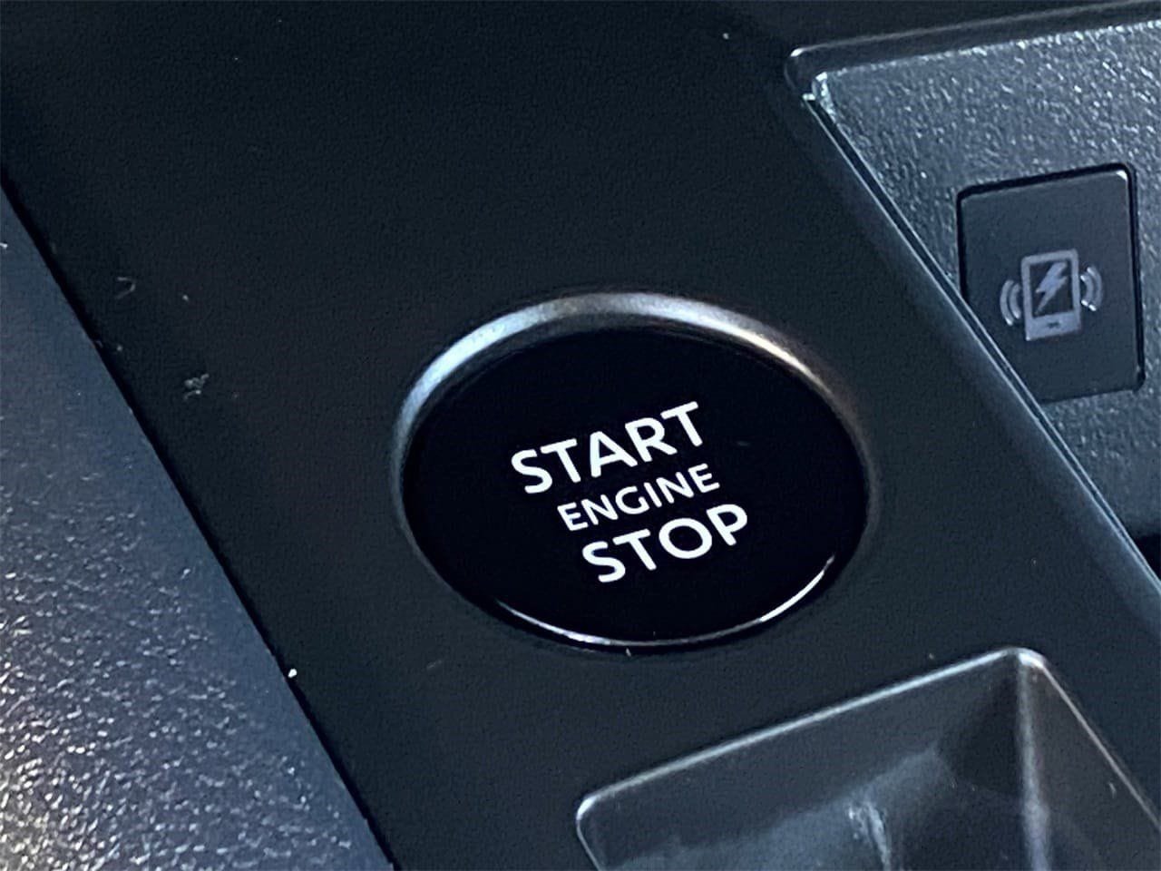 New 2026 Nissan Kicks SV w/ Cold Weather Package FWD image 26