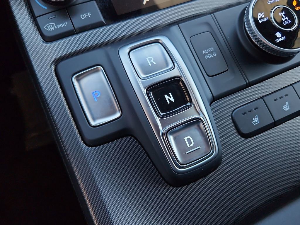 Used 2024 Hyundai Palisade Calligraphy image 17