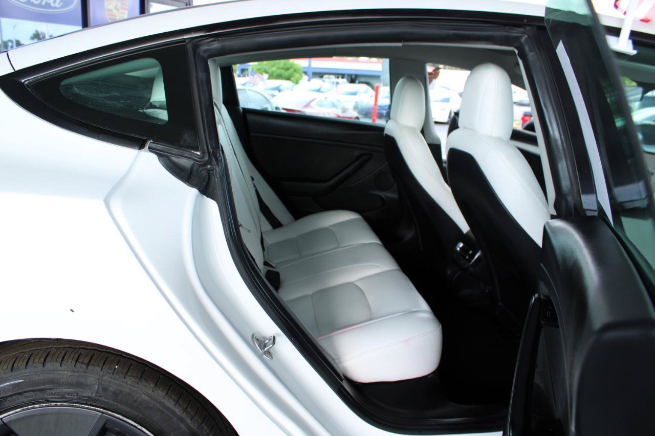 Used 2022 Tesla Model 3 RWD image 29