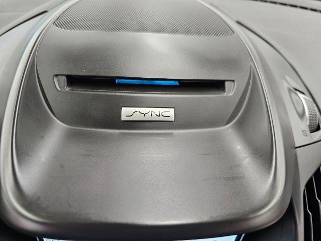 Used 2017 Ford Escape Titanium image 16