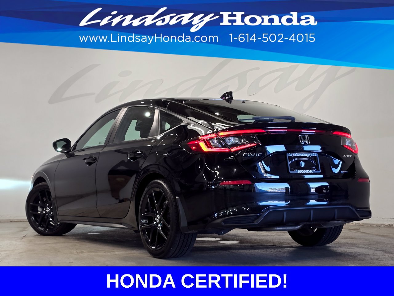 Used 2025 Honda Civic Sport image 4