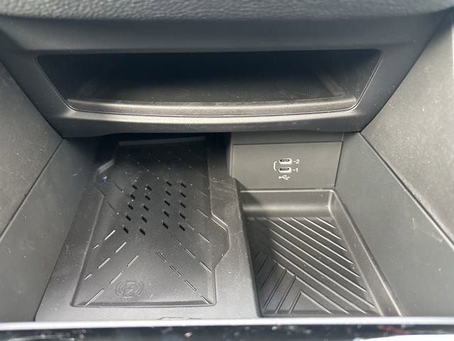 New 2026 Chrysler Pacifica Limited w/ S Appearance Package FWD image 30