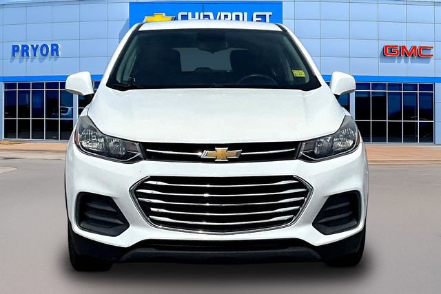 Used 2019 Chevrolet Trax LS image 2