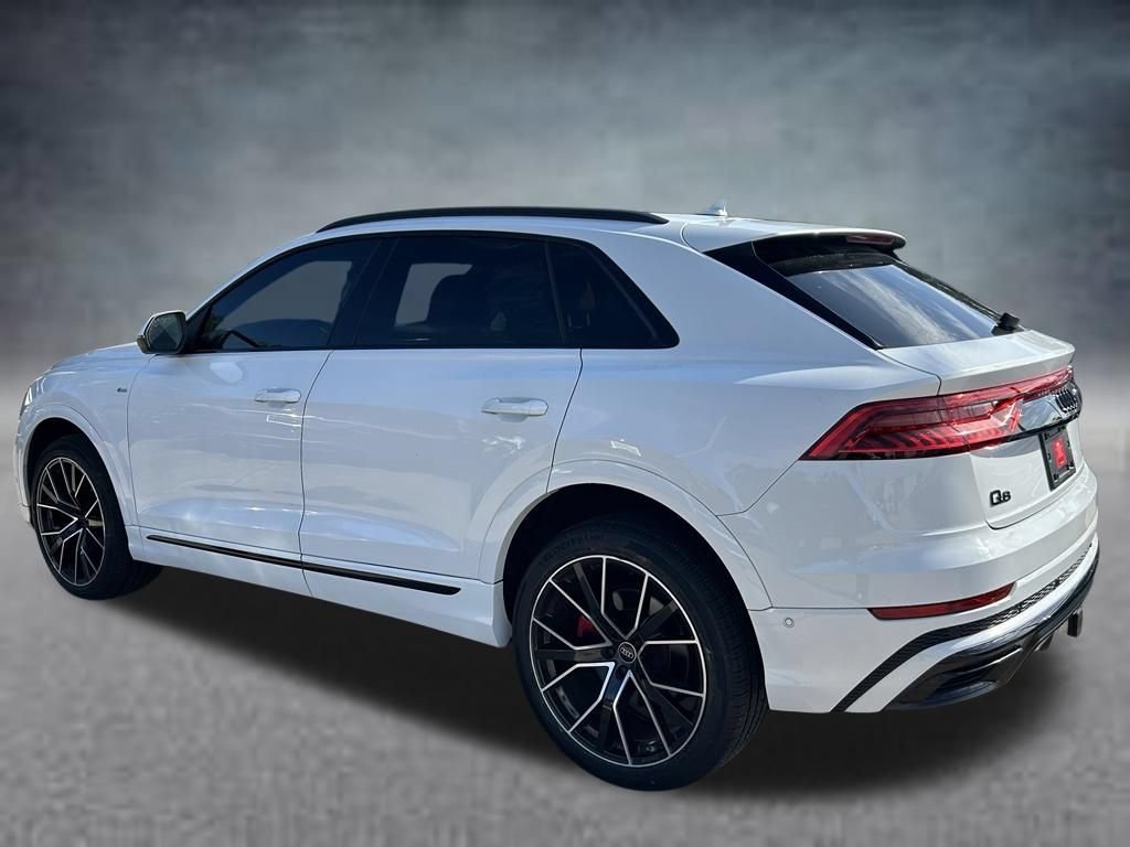 Used 2023 Audi Q8 Premium Plus w/ Premium Plus Package AWD/4WD image 4