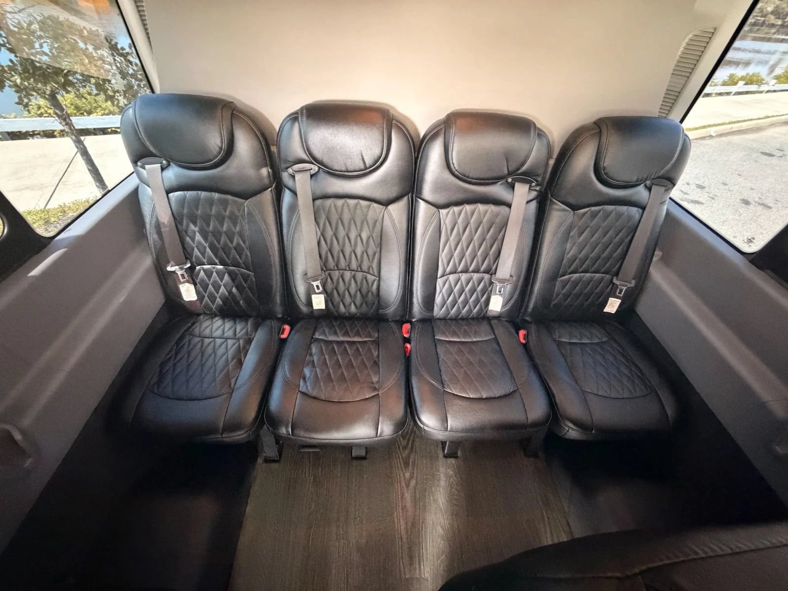 Used 2018 Ford Transit 350 XLT RWD image 16