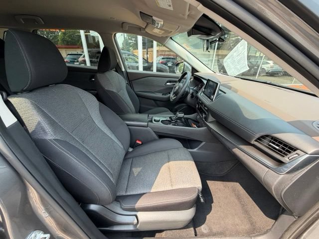 Used 2023 Nissan Rogue SV AWD/4WD image 11