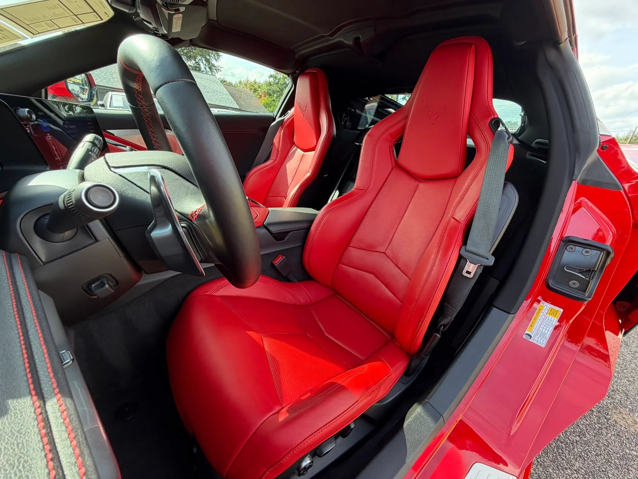 Used 2022 Chevrolet Corvette Stingray Preferred Cpe w/ Z51 Performance Package RWD image 24