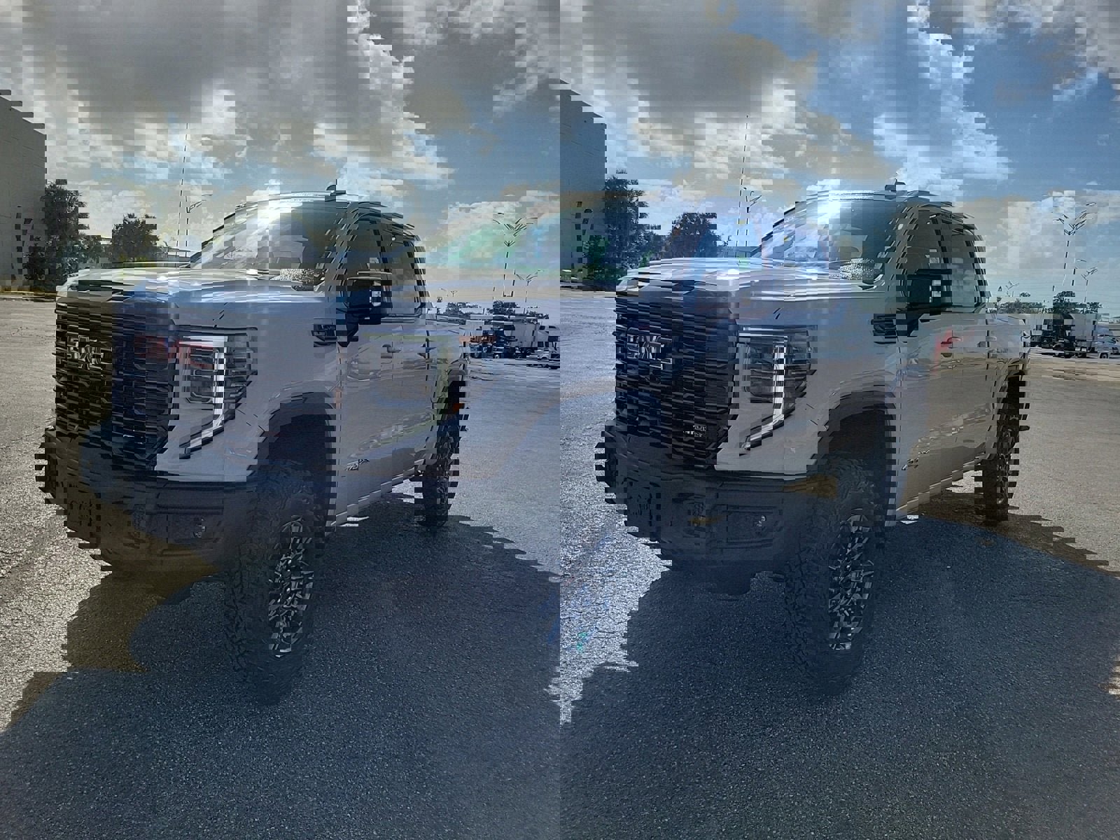 New 2026 GMC Sierra 1500 AT4X video 2