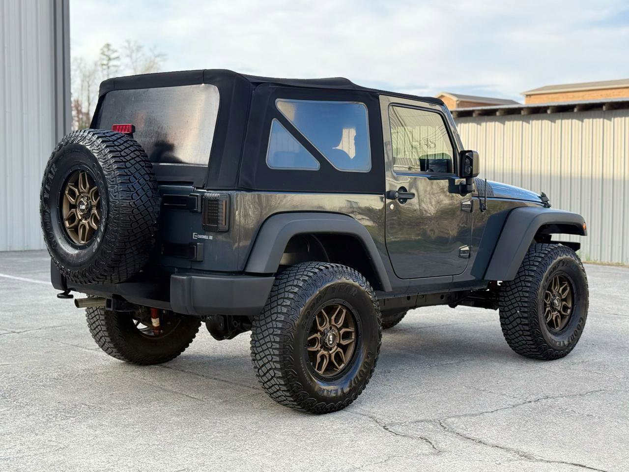 Used 2017 Jeep Wrangler Willys Wheeler image 27