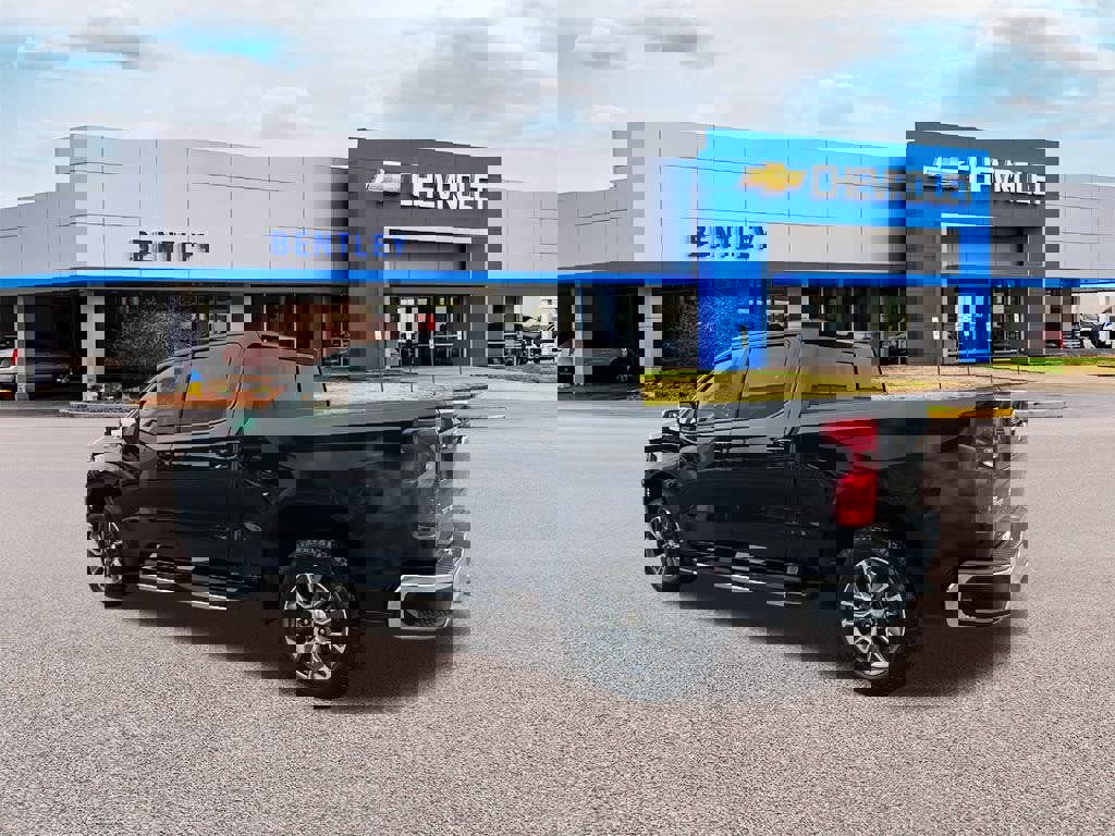 New 2026 Chevrolet Silverado 1500 LT image 3