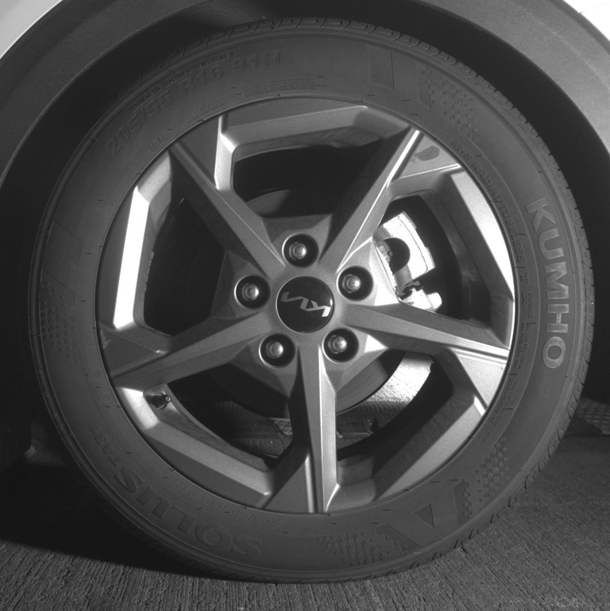 Used 2025 Kia K4 LXS image 14
