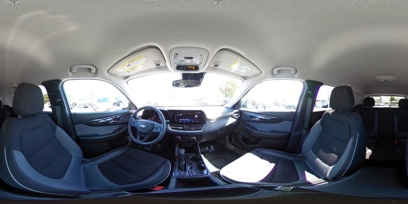 Used 2025 Chevrolet TrailBlazer LT FWD image 43