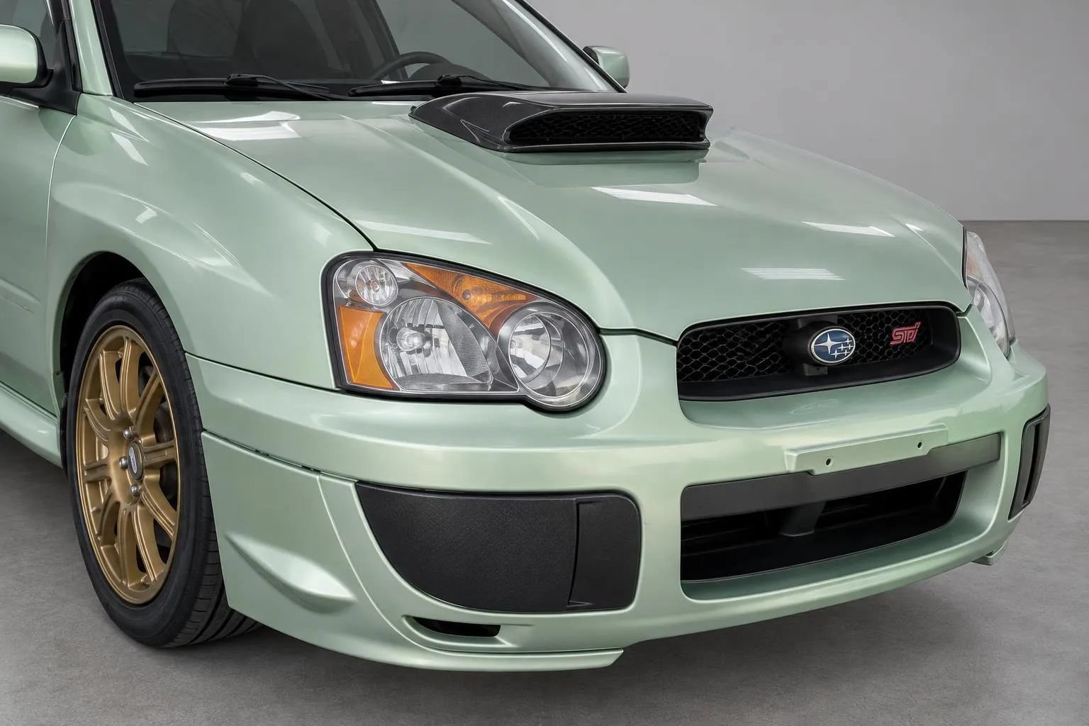 Used 2004 Subaru Impreza WRX STI AWD/4WD image 15