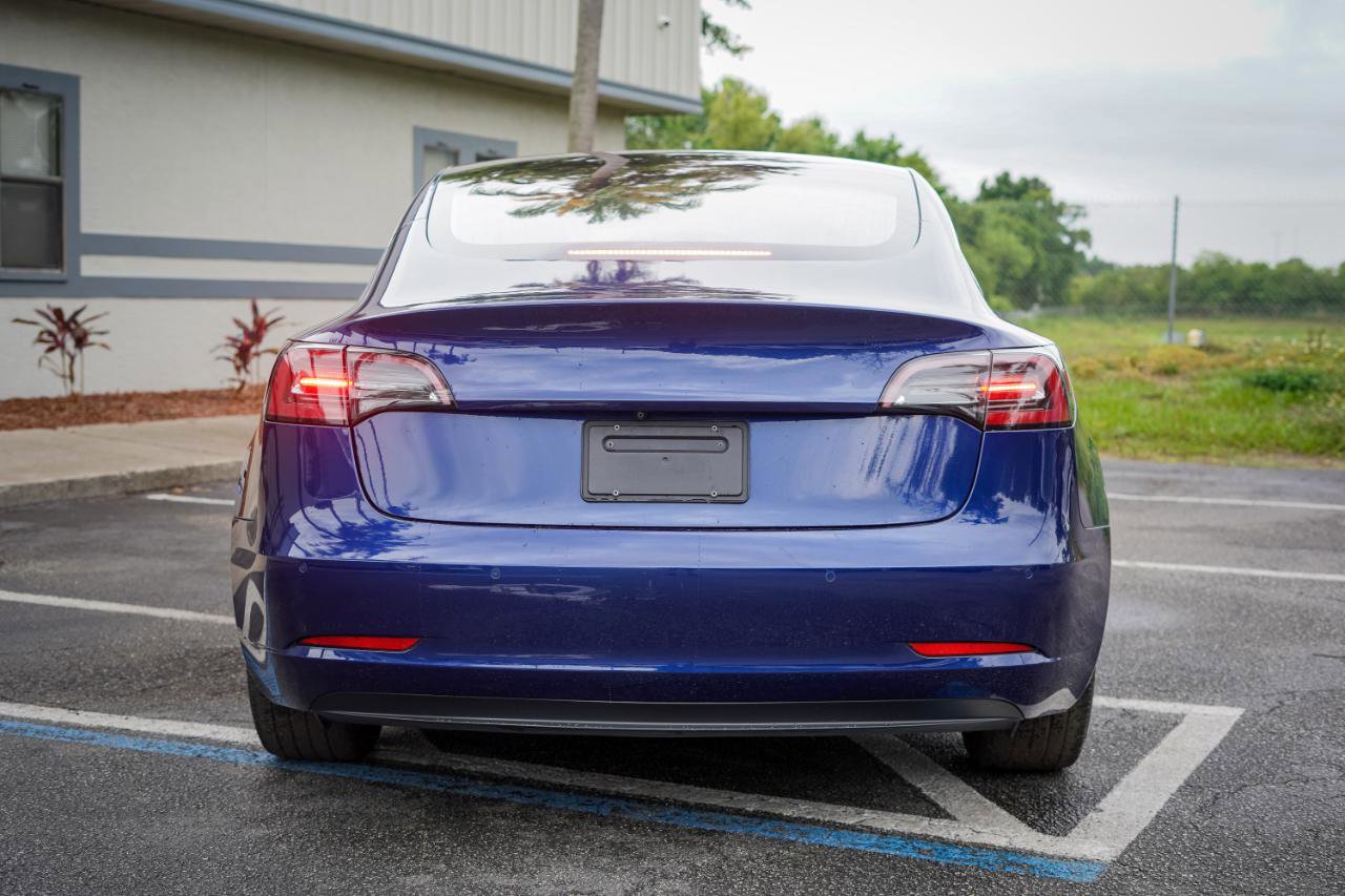 Used 2018 Tesla Model 3 Long Range RWD image 5