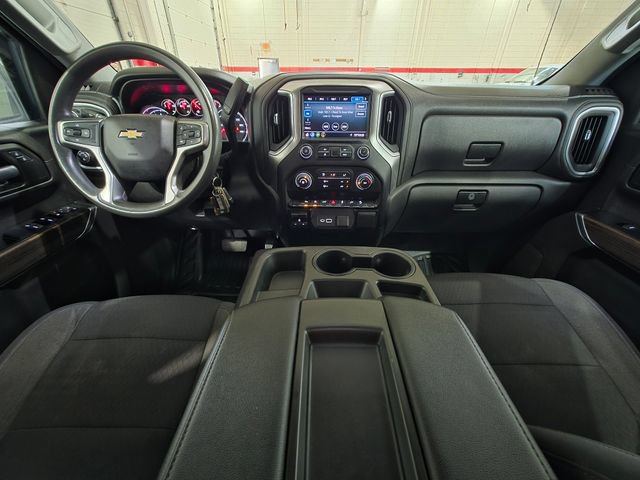 Used 2019 Chevrolet Silverado 1500 LT w/ Z71 Off-Road Package AWD/4WD image 14