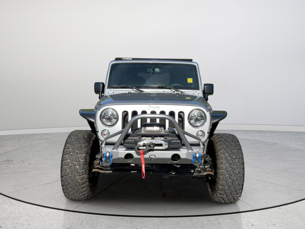 Used 2015 Jeep Wrangler Unlimited Rubicon w/ Connectivity Group image 4
