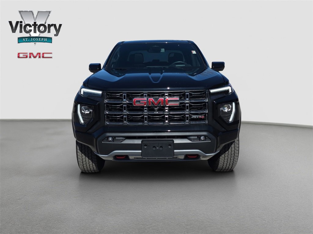Used 2025 GMC Canyon AT4 w/ Technology Plus Package image 2