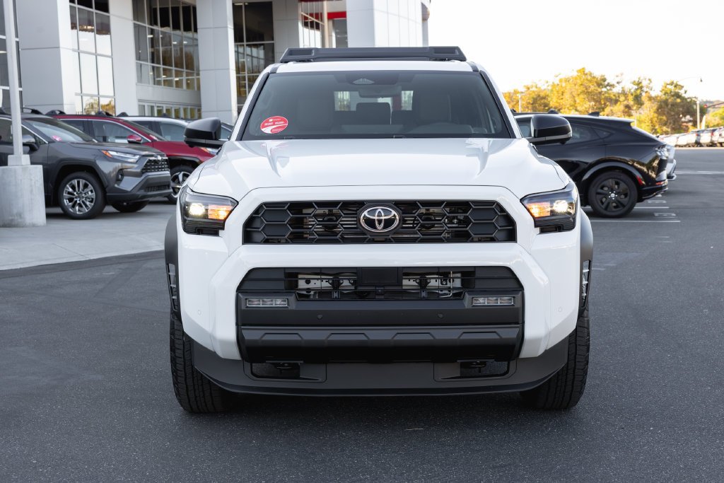 New 2026 Toyota 4Runner TRD Off-Road Premium AWD/4WD image 2