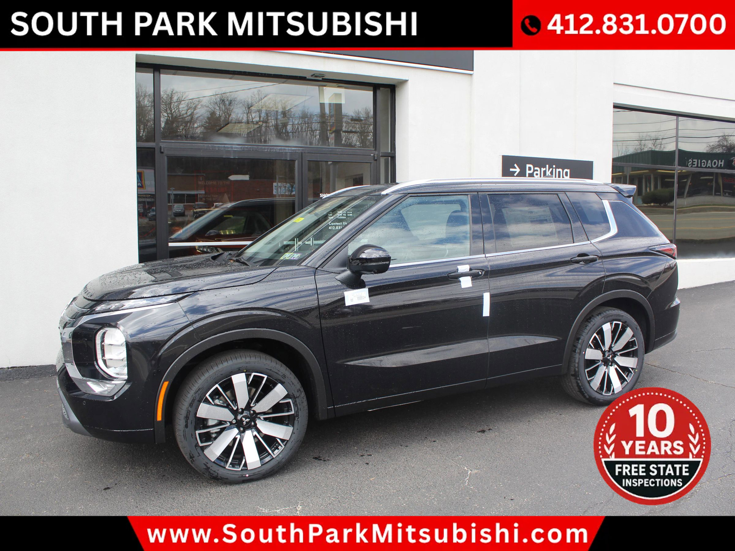 New 2025 Mitsubishi Outlander SEL image 2