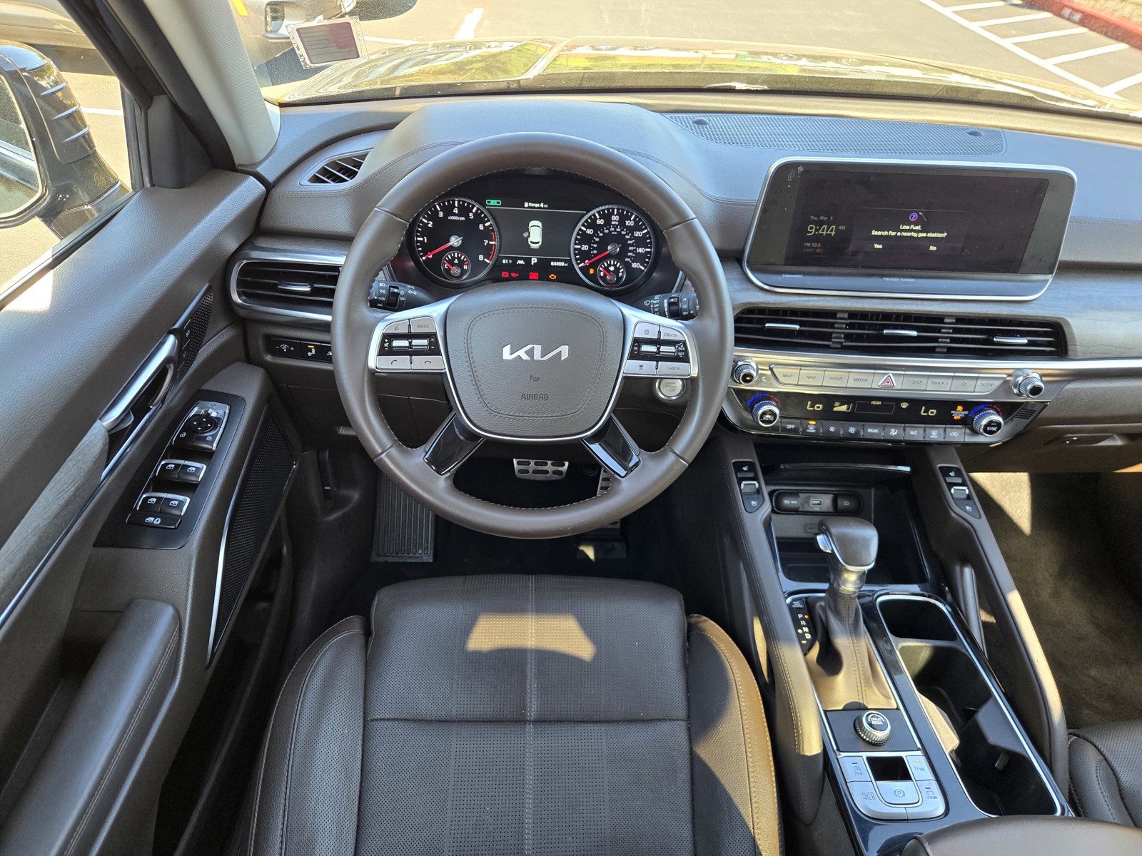 Certified 2022 Kia Telluride SX w/ Towing Package image 14