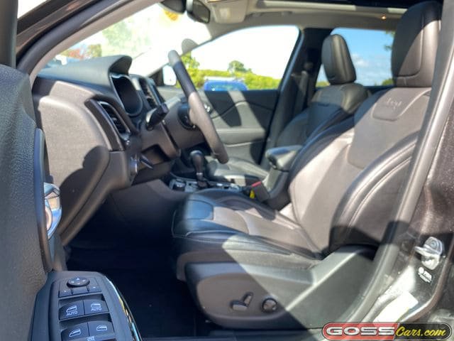 Certified 2023 Jeep Cherokee Altitude Lux w/ Lux Elite Package AWD/4WD image 26