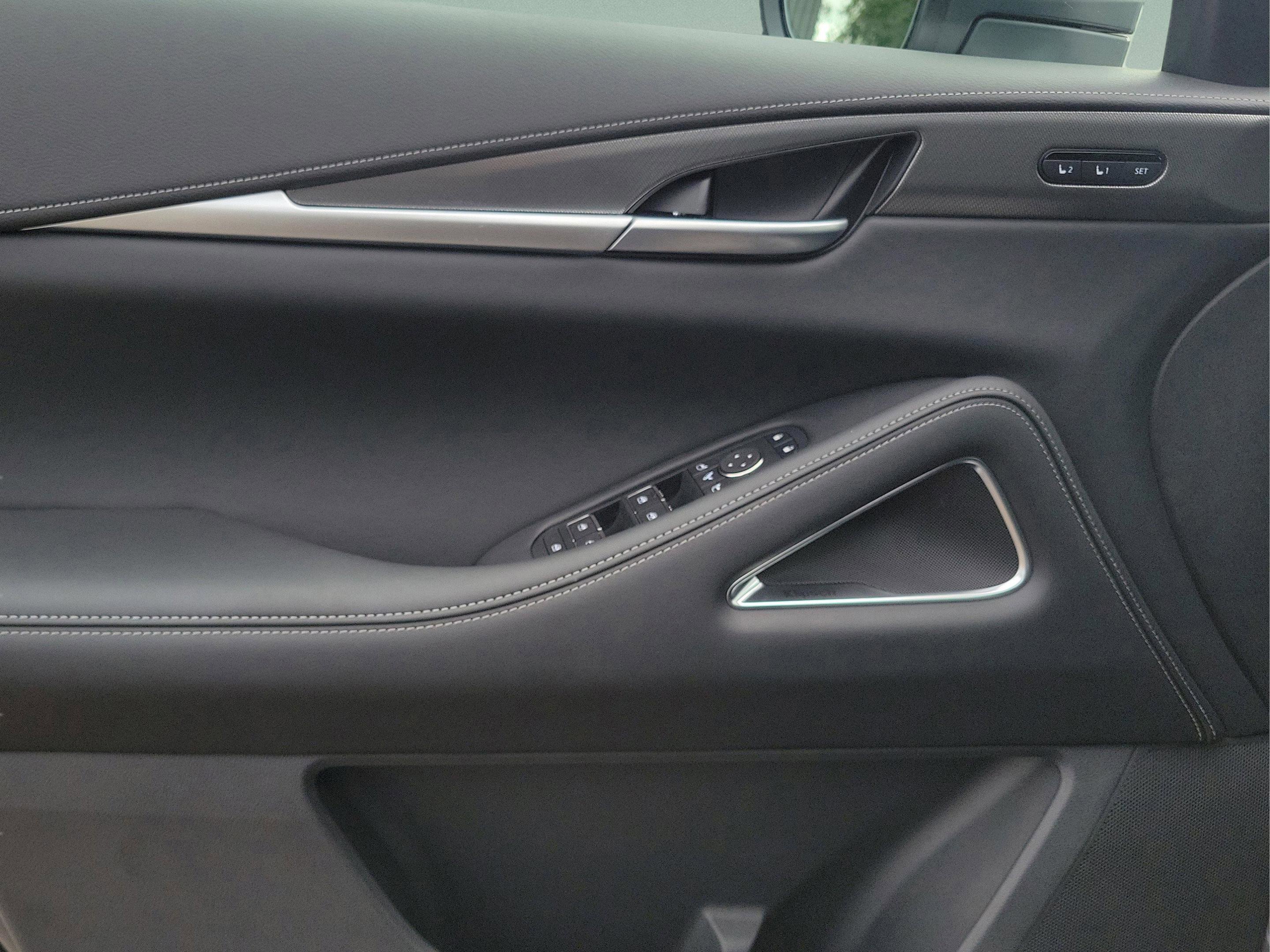 Certified 2026 INFINITI QX60 Luxe w/ Cargo Package image 16