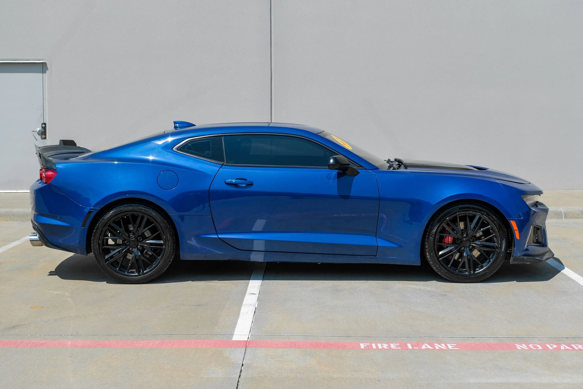 Used 2021 Chevrolet Camaro LT image 2