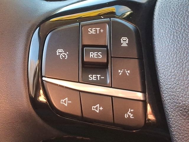 Used 2024 Ford Escape Platinum image 21