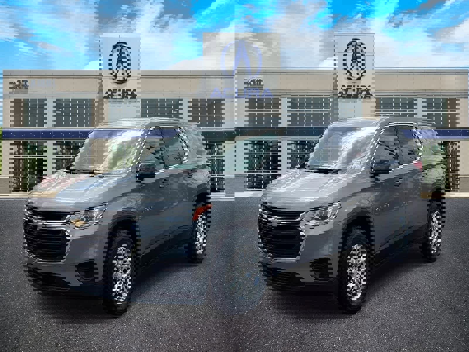 Used 2018 Chevrolet Traverse LS AWD/4WD image 1