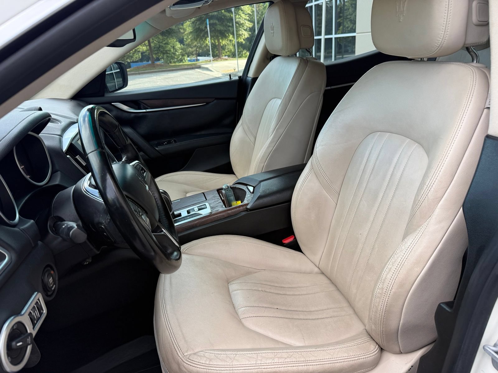 Used 2014 Maserati Ghibli S Q4 AWD/4WD image 36