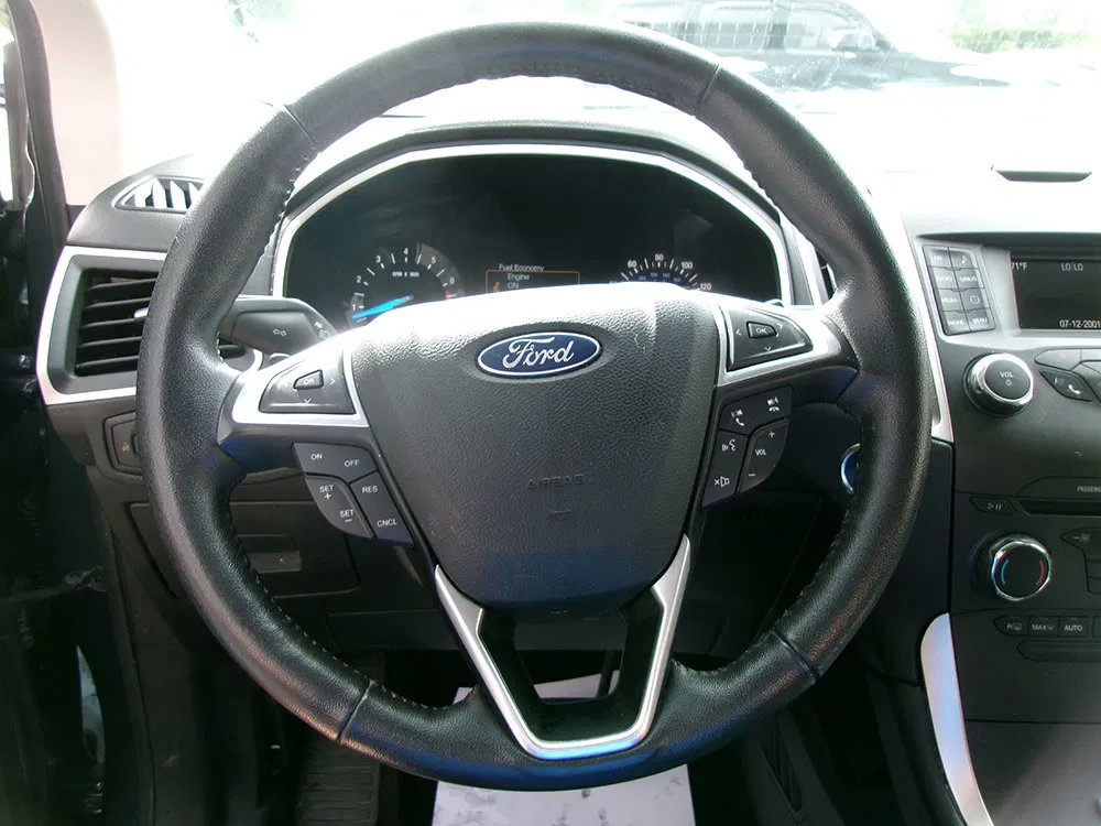 Used 2016 Ford Edge SEL AWD/4WD image 15