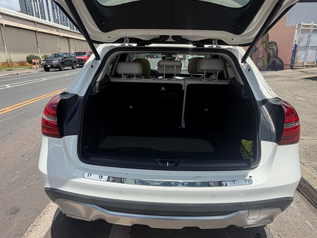 Used 2019 Mercedes-Benz GLA 250 image 7
