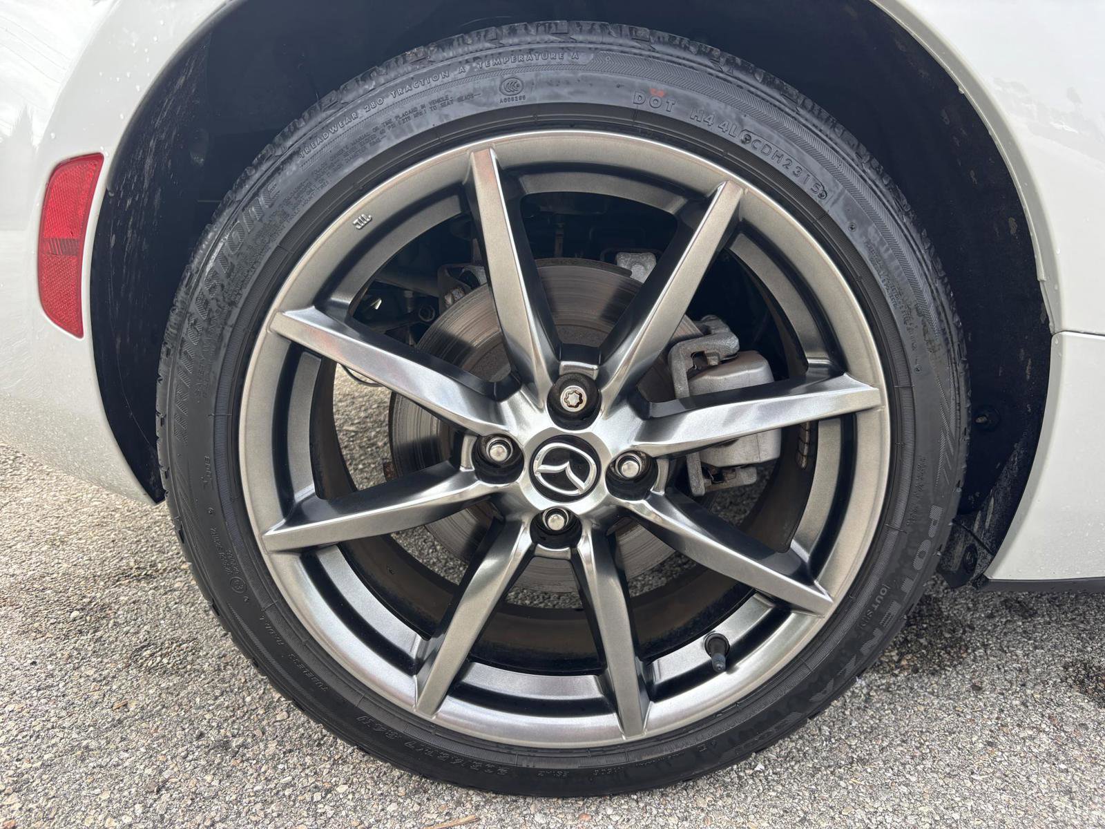 Used 2016 MAZDA MX-5 Miata Grand Touring image 45