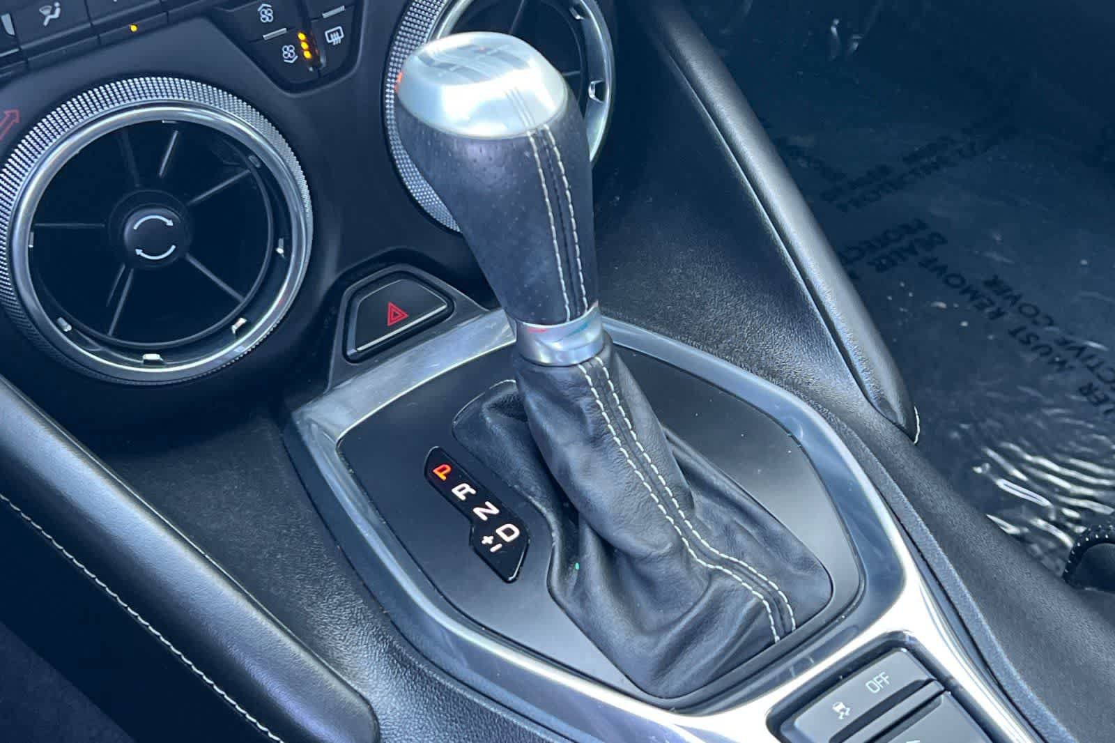 Used 2017 Chevrolet Camaro LT RWD image 28