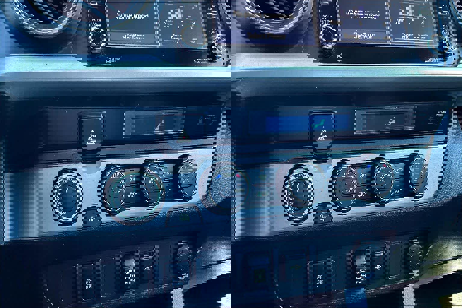 Used 2021 Toyota Tacoma SR5 image 34