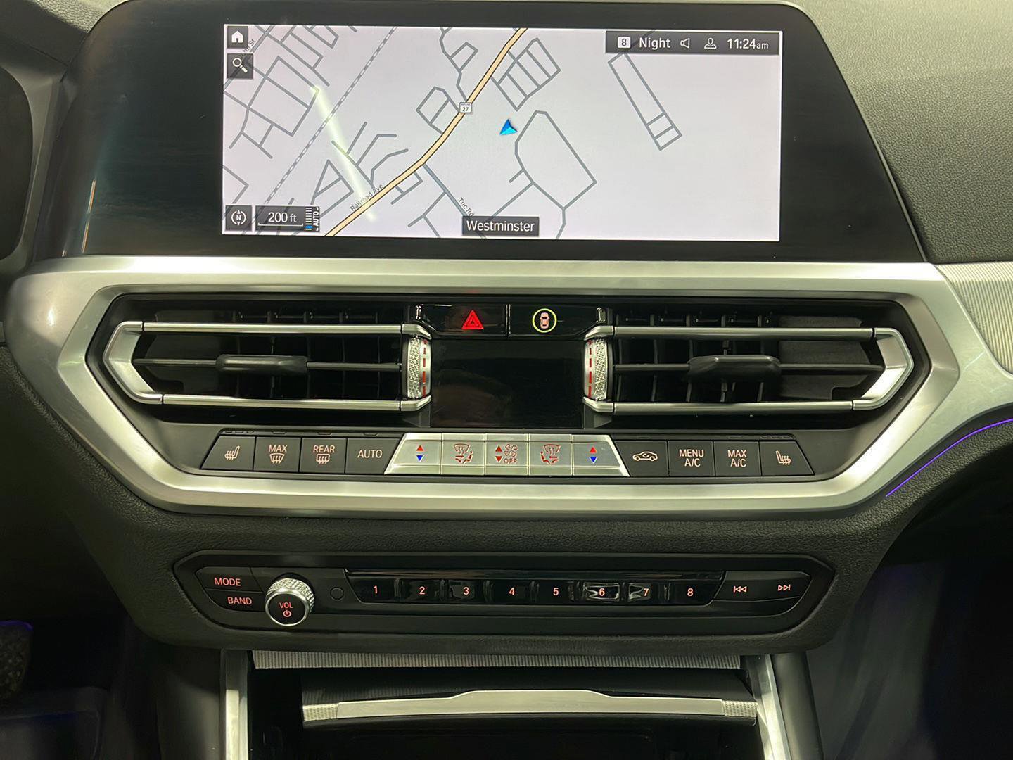 Used 2021 BMW 330e xDrive w/ Convenience Package image 11