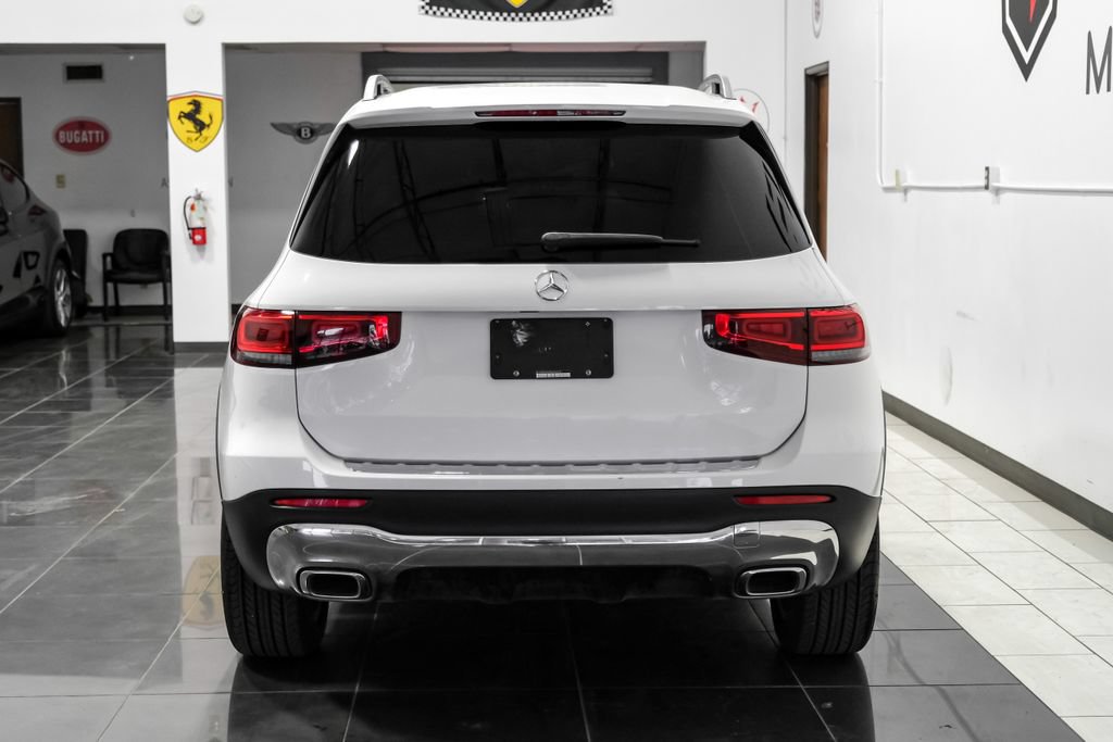 Used 2021 Mercedes-Benz GLB 250 w/ Premium Package image 10