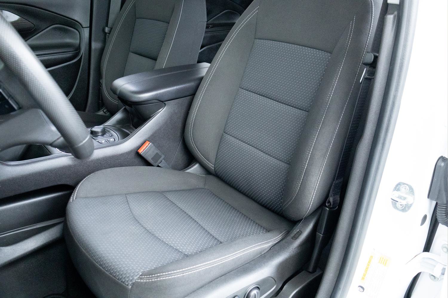 Used 2022 GMC Terrain SLE w/ Driver Convenience Package image 12