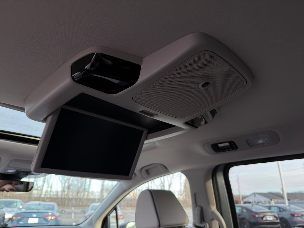 Used 2026 Honda Odyssey Elite image 39