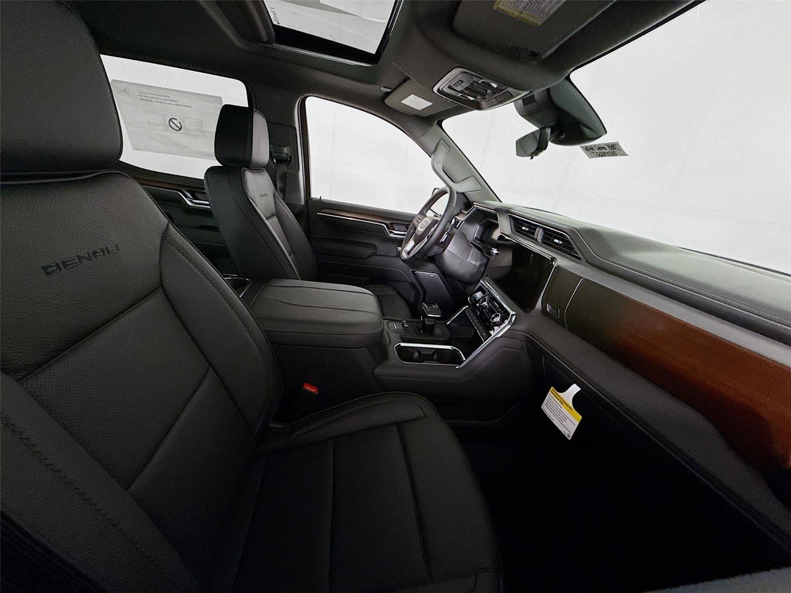 New 2026 GMC Sierra 1500 Denali w/ Technology Package image 24