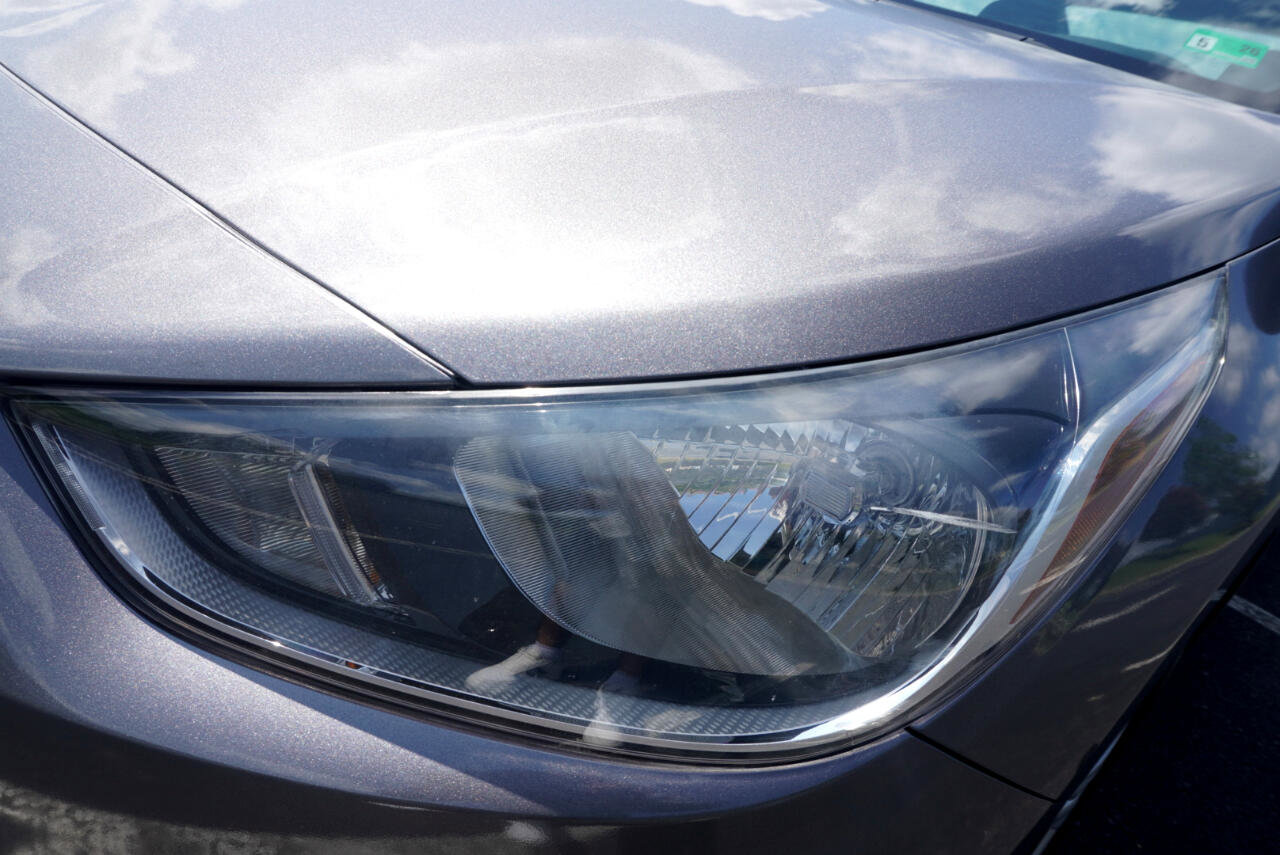 Used 2022 Hyundai Accent SE image 10