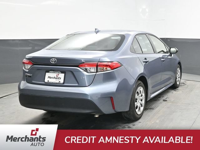 Used 2025 Toyota Corolla LE FWD image 7