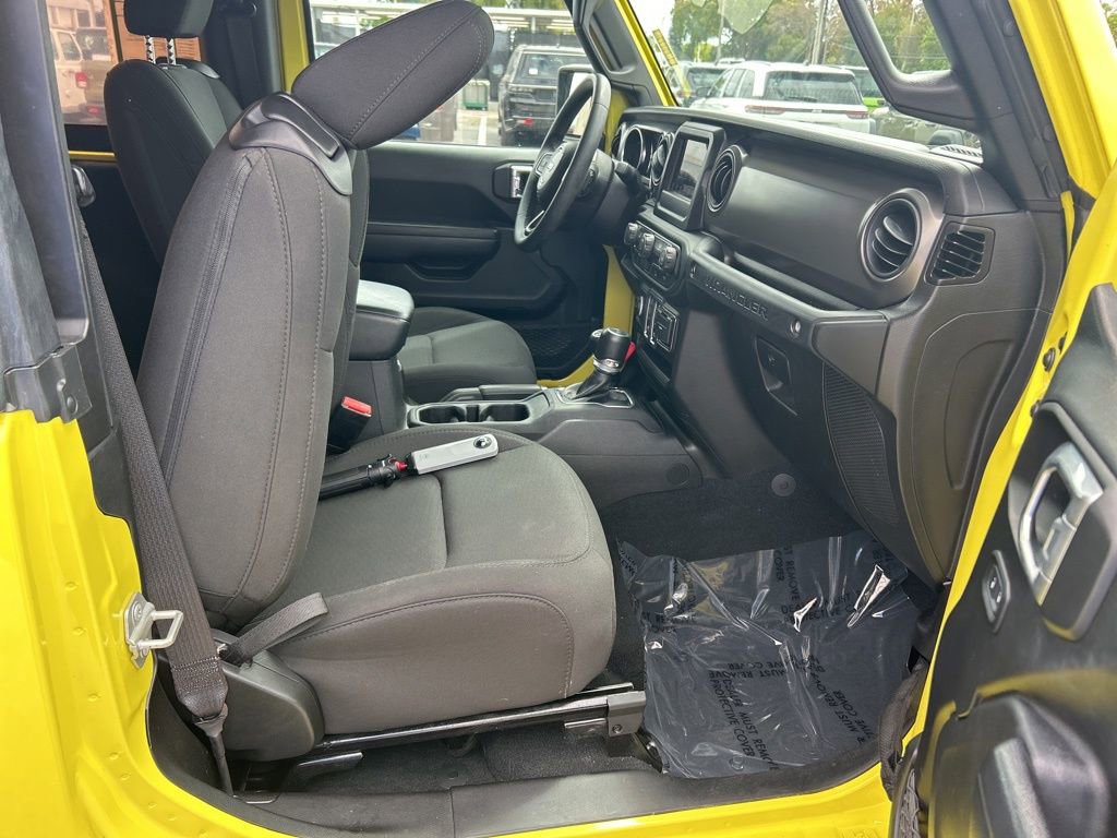 Used 2023 Jeep Wrangler Sport S image 24